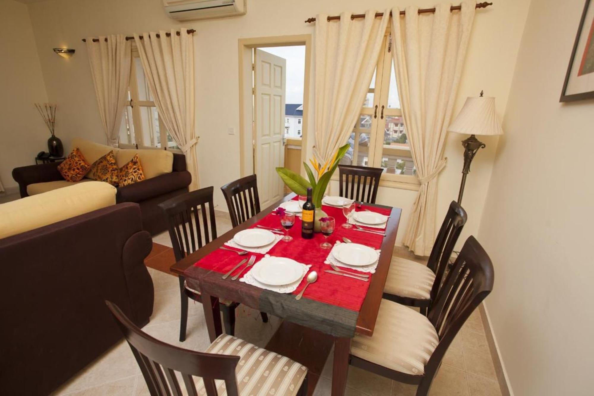 Grand Residence Phnom Penh Exterior photo